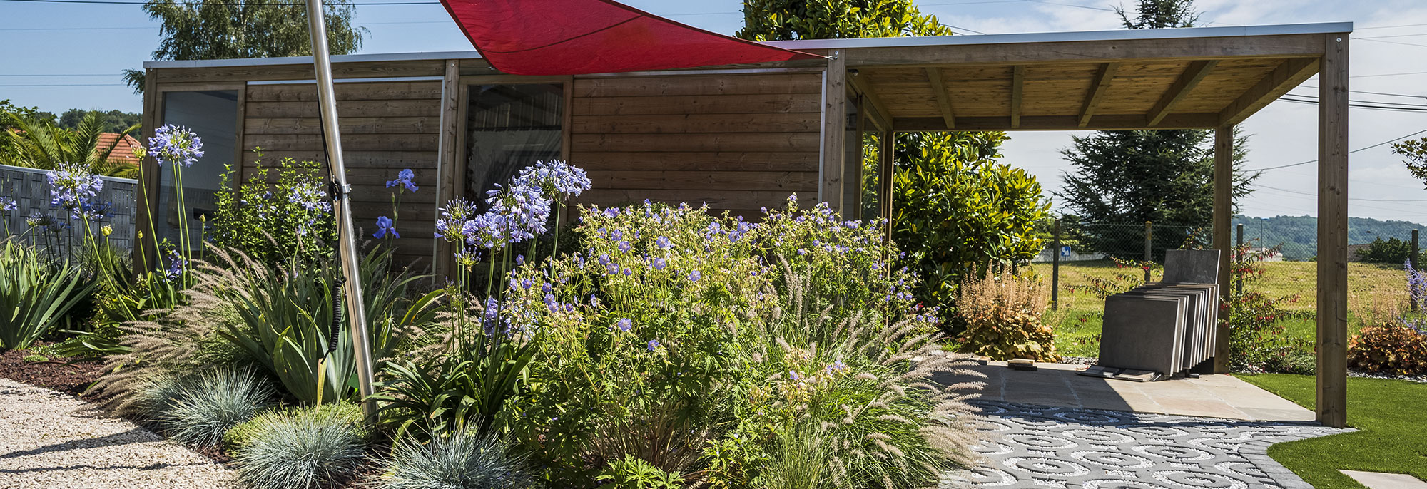 Aménagement extérieur et création de jardin par Sud Ouest