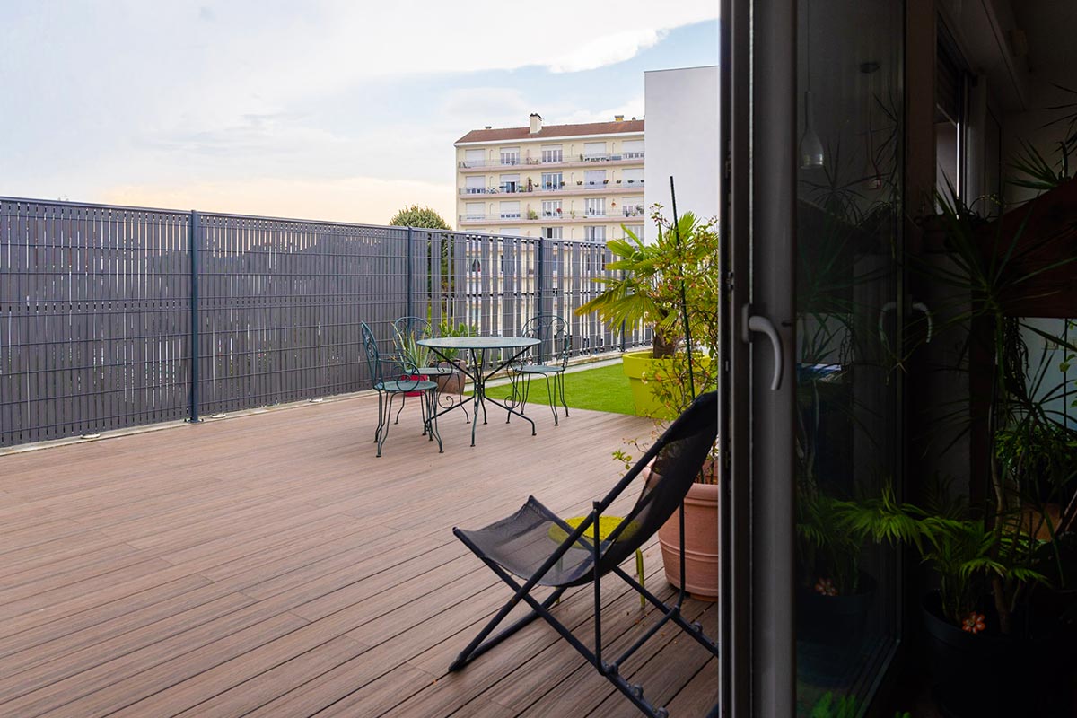 terrasse gazon synthétique 64